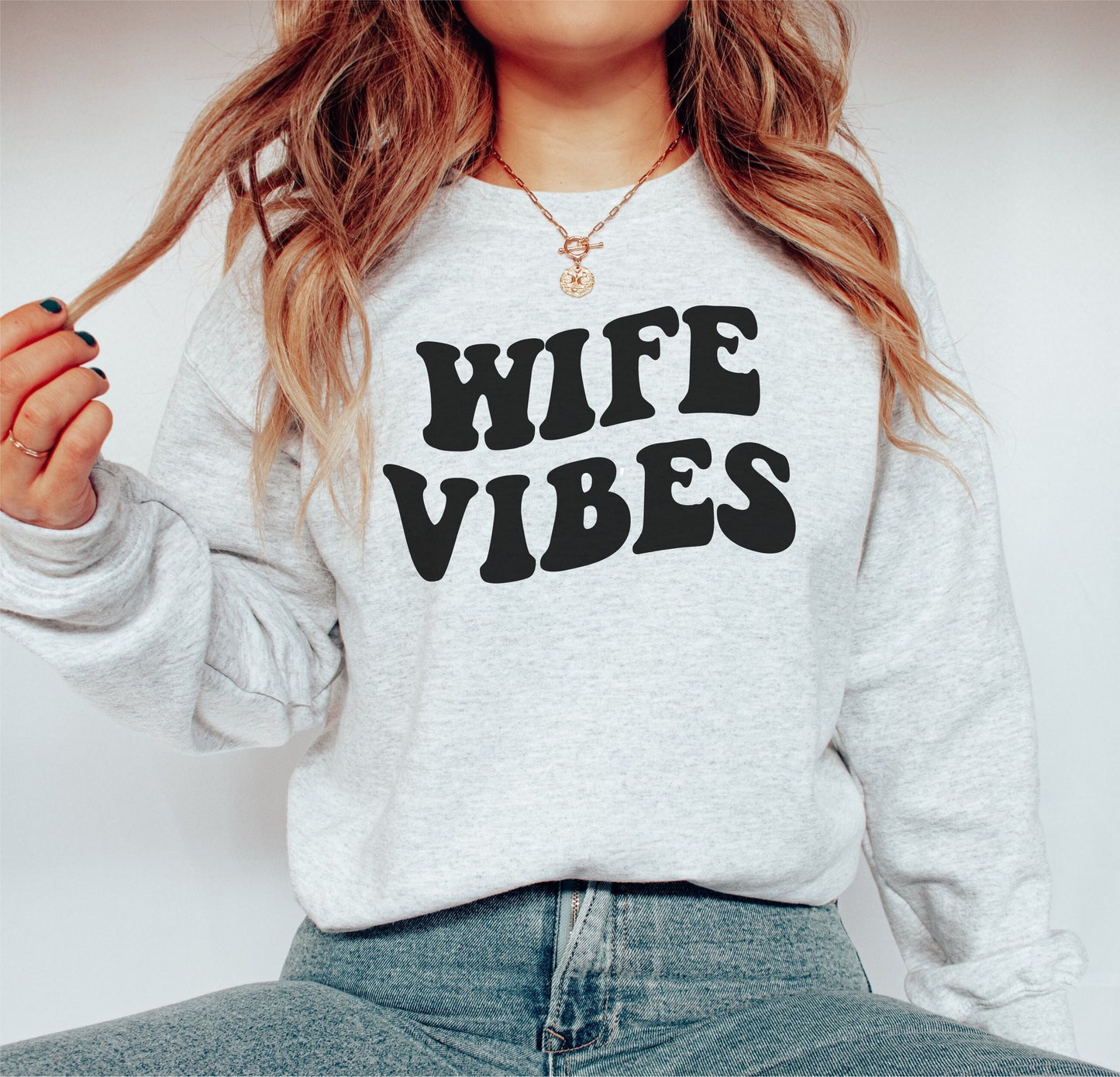Wife Vibes svg, New Wife svg, Bride svg, Wavy Letters, Digital Design