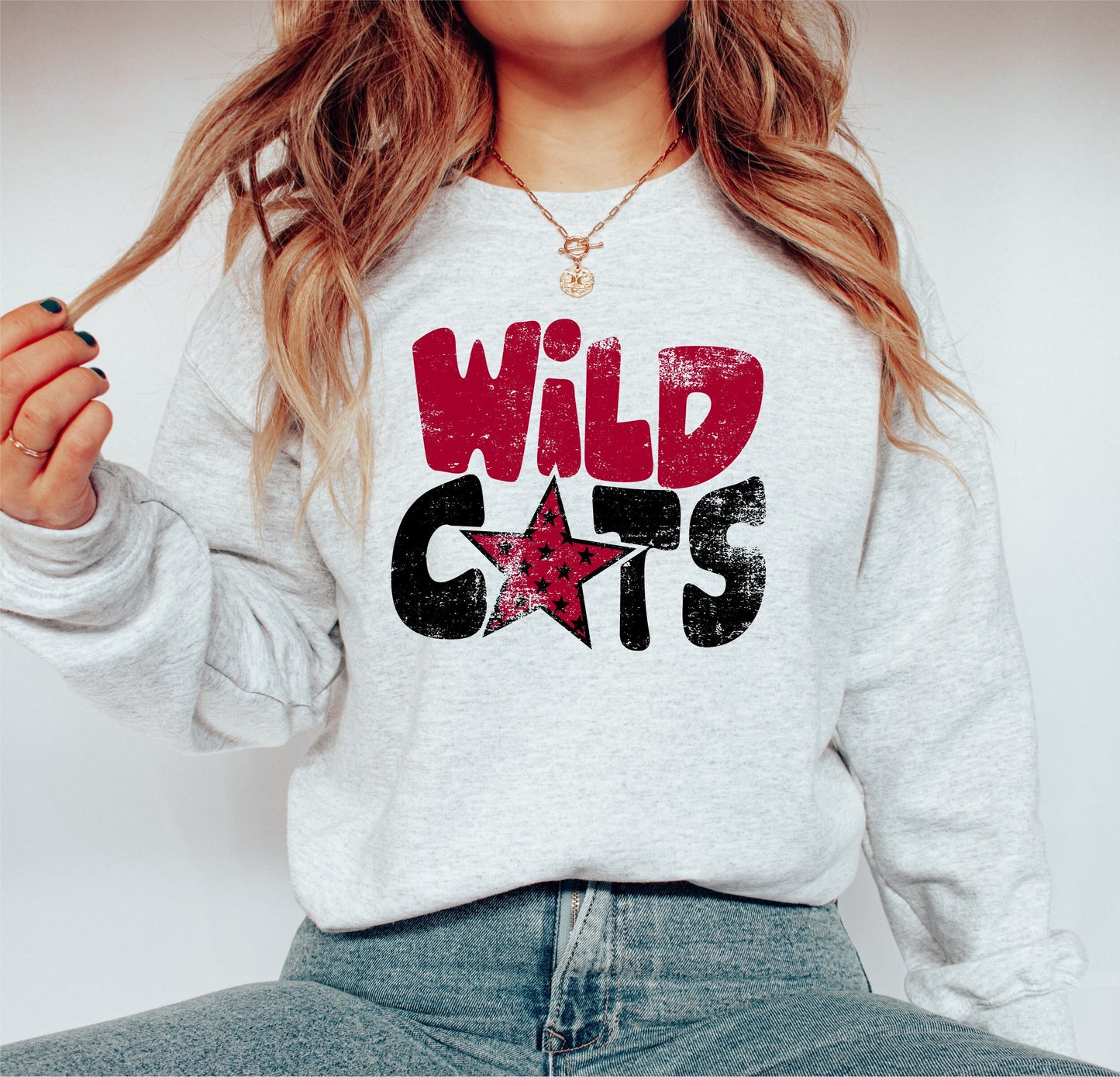Wildcats Distressed Star PNG, Wildcats png, Retro Letter Digital Design Red and black